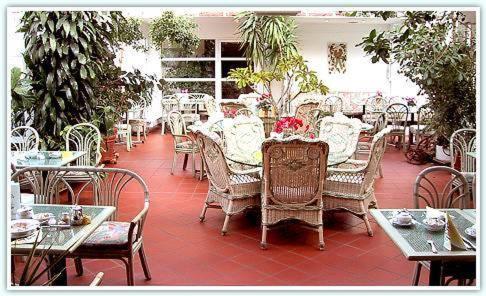 Hotel Goldinger Landstuhl Eksteriør billede