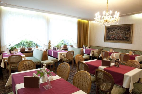 Hotel Goldinger Landstuhl Eksteriør billede